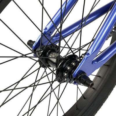 #farbe_gloss-metallic-blue